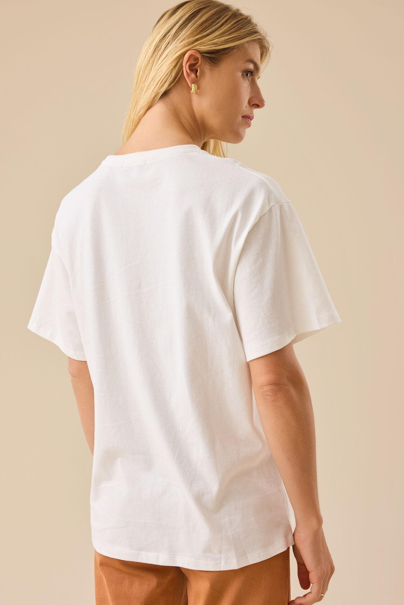 Yellowstone Cowboy Club Oversized Tee Product Image