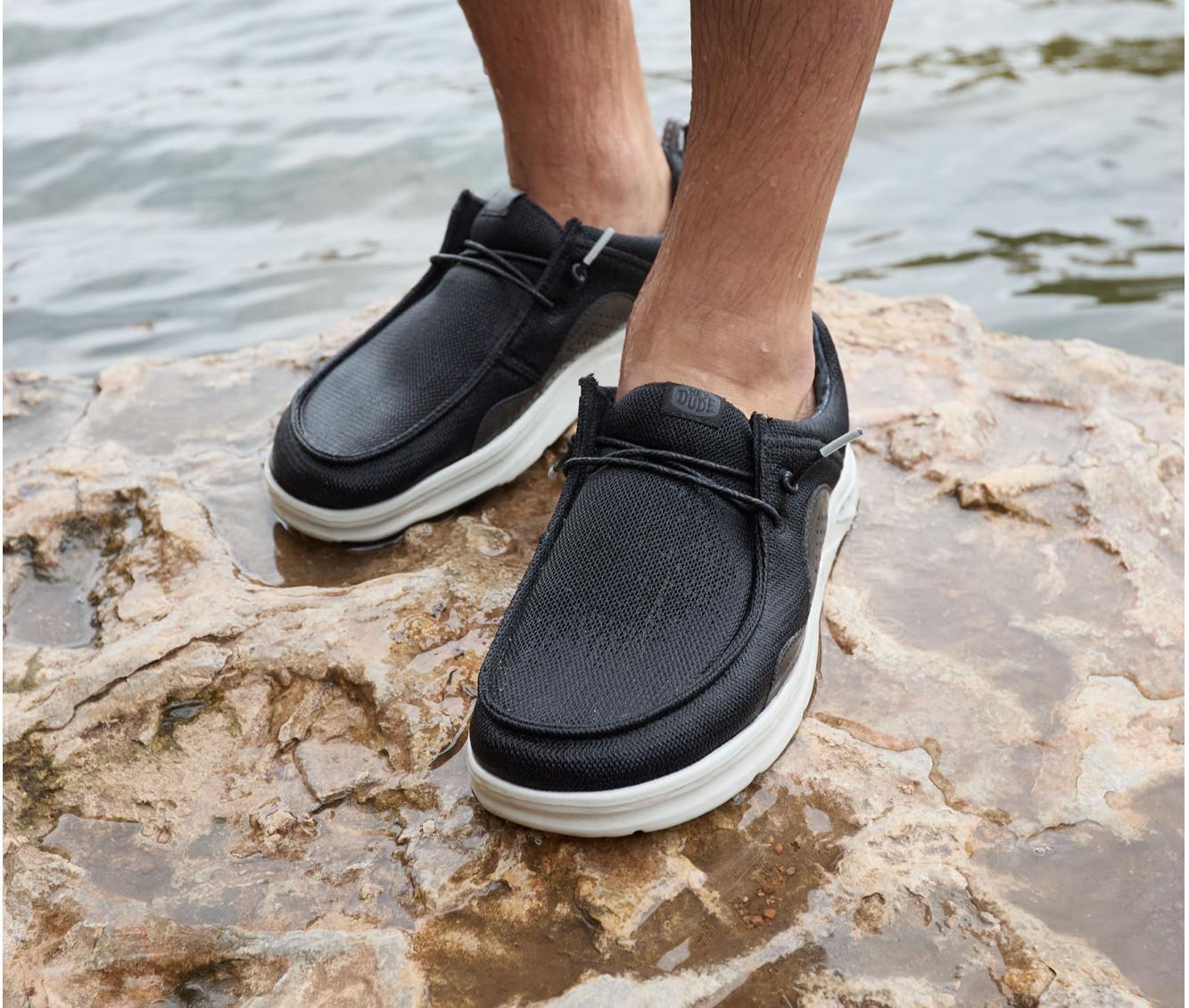 Men's HEYDUDE Wally Hey2O Casual Shoes Product Image