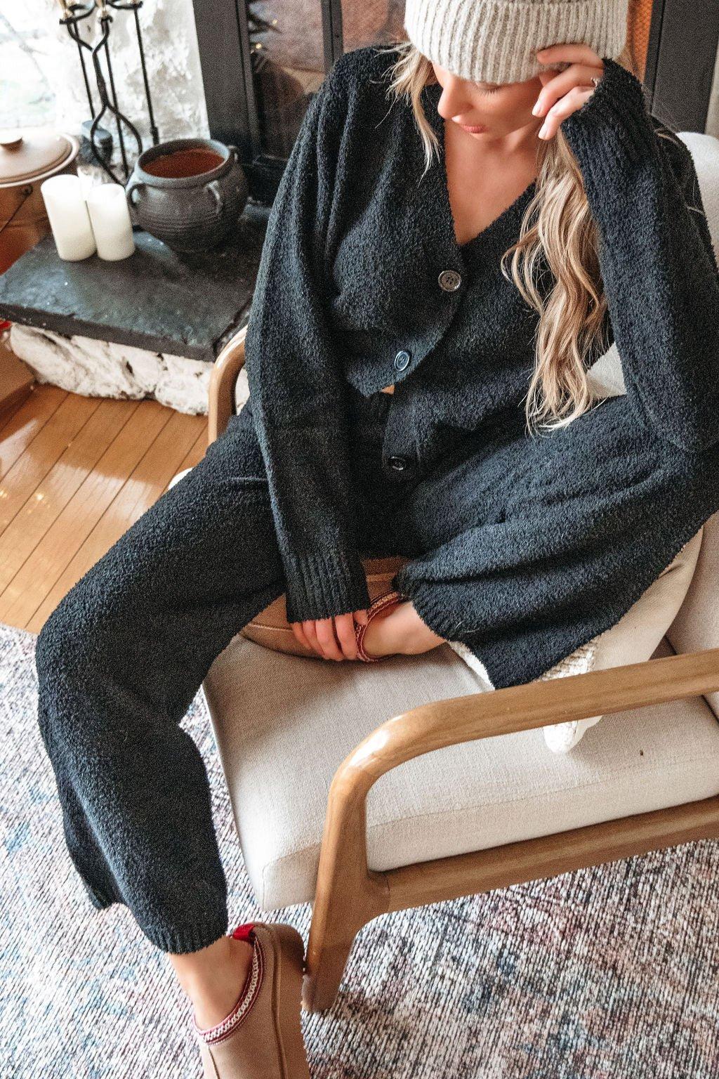 Black Sherpa Lounge Set Product Image