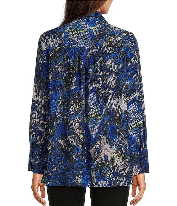 Calessa Textured Crinkle Animal Print Point Collar Long Sleeve Button-Front Tunic Product Image