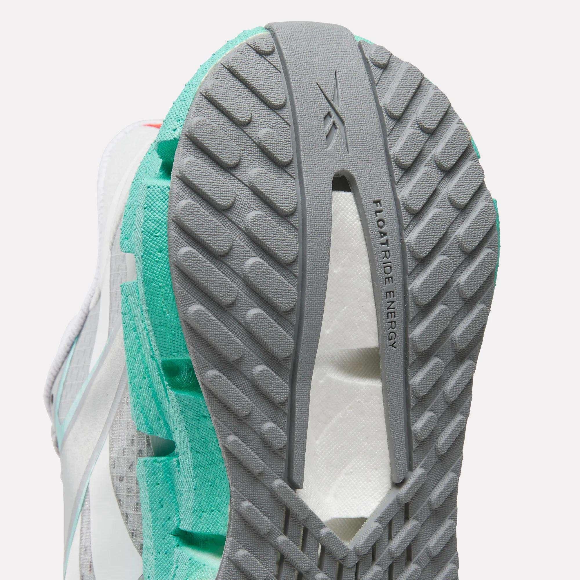 Women's Floatzig 1 Running Shoes Female Product Image