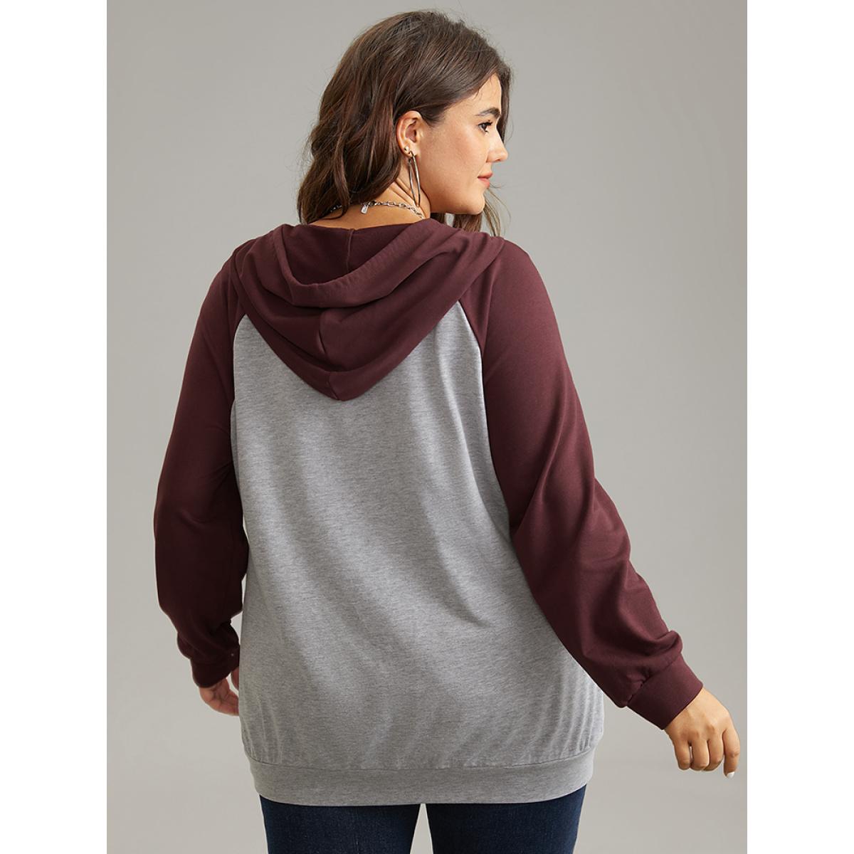 Plus Size Contrast Raglan Sleeve Zipper Hooded Sweatshirt Women Gray Casual Contrast Hooded Dailywear Sweatshirts BloomChic 26/4X Product Image