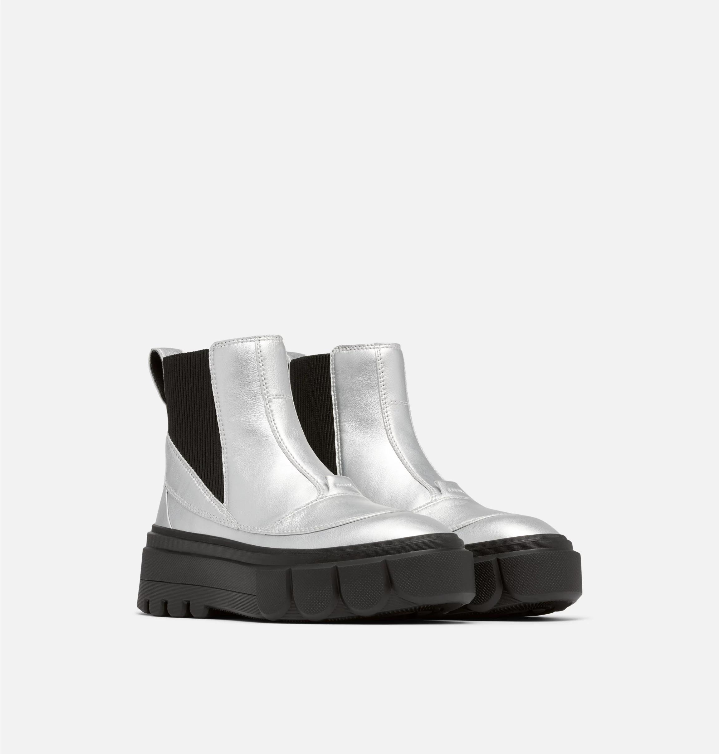 CARIBOU™ X Women's Chelsea Waterproof Boot Product Image