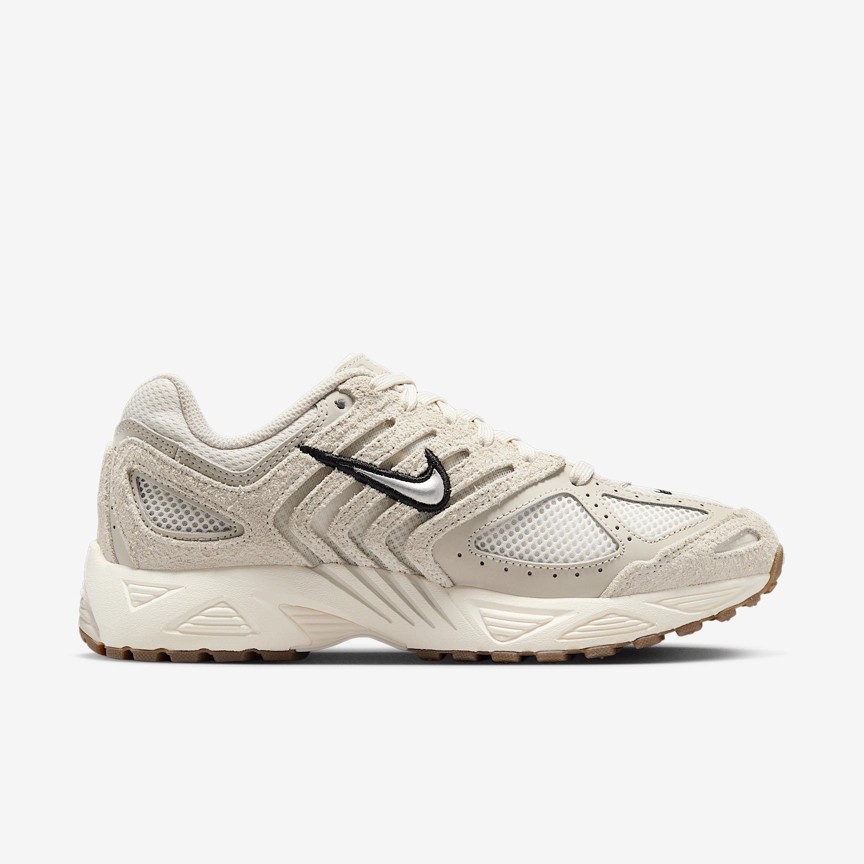 Nike Womens Air Pegasus 2005 Shoes | HJ5271-002 Product Image