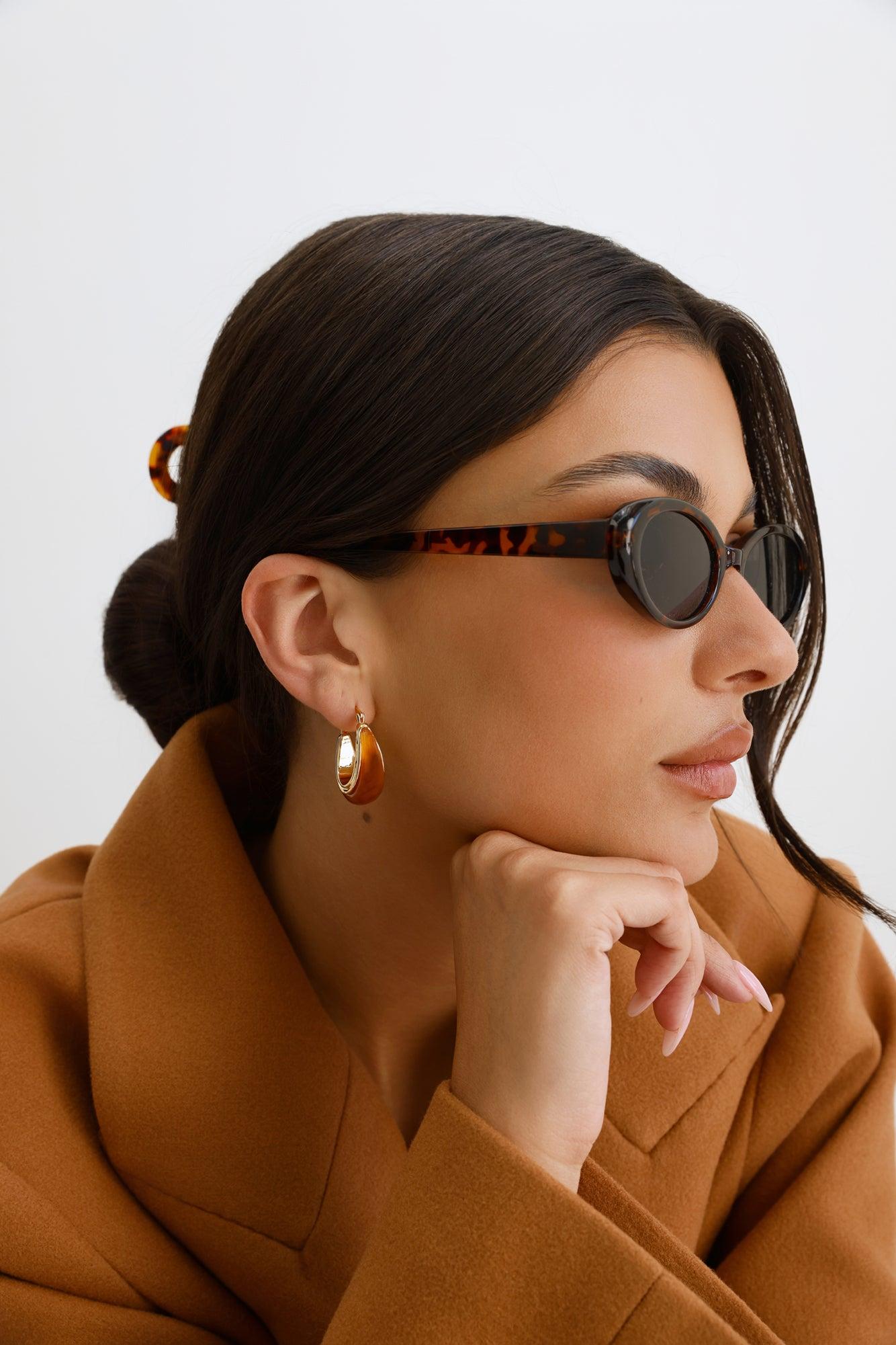 Pure Love Earrings Gold Product Image