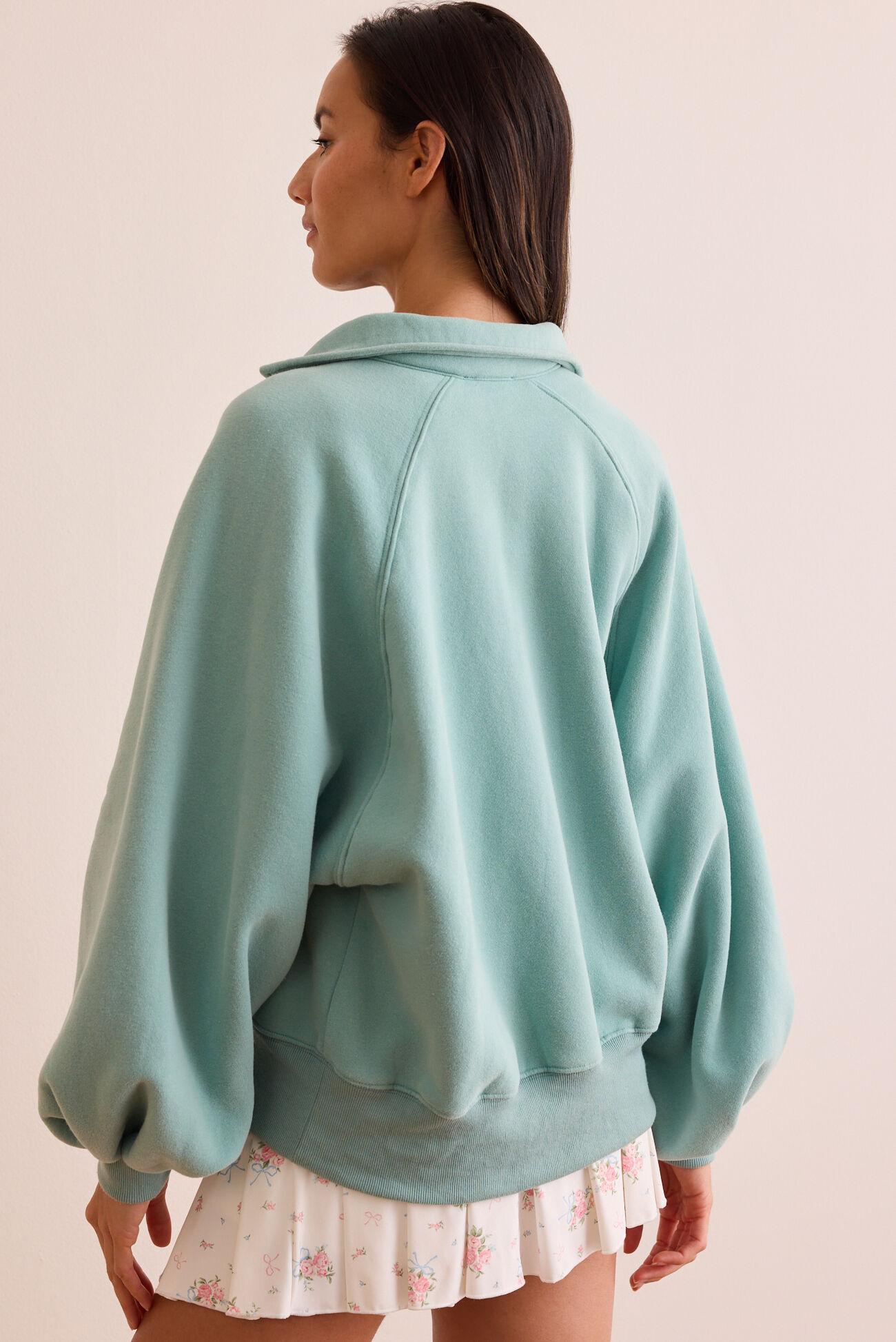 Peak Balloon Sleeve Pullover Product Image