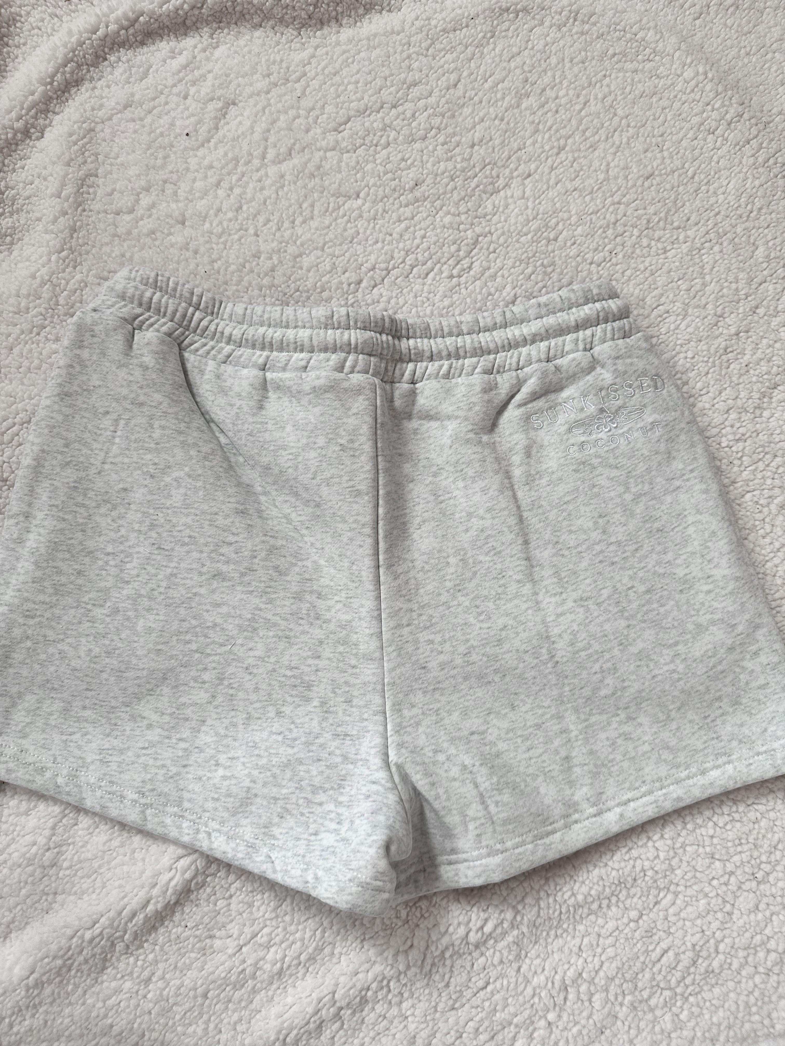 Flare Logo Shorts Product Image