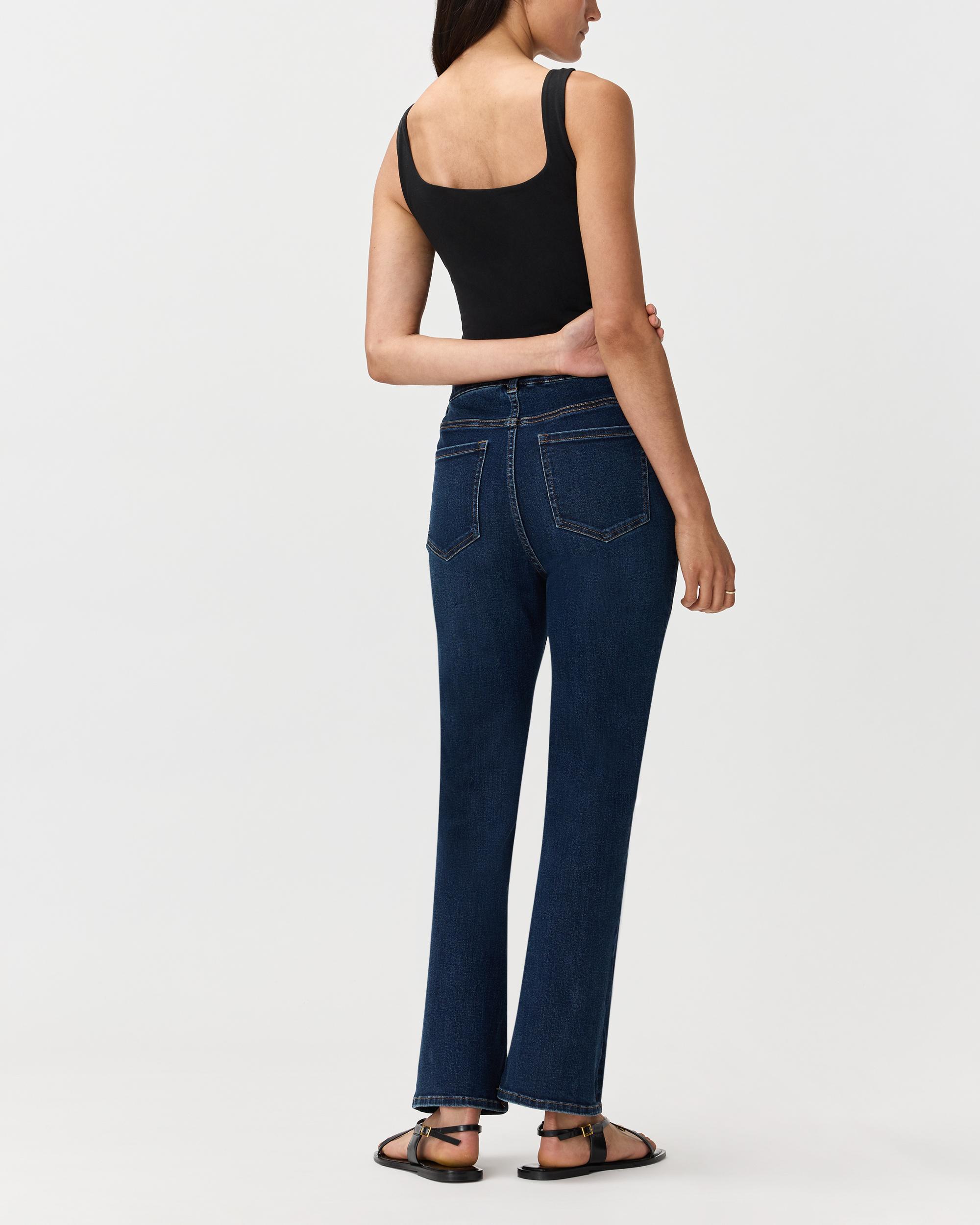 Quince | Women's Nina Stretch Pull-On Kick Flare Jeans Size XS, Cotton Product Image