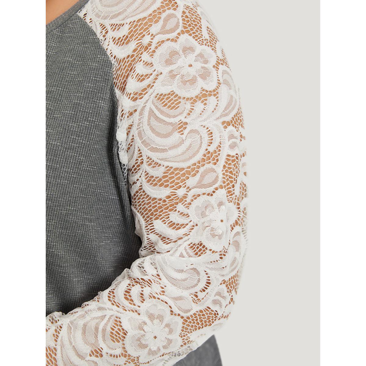 Plus Size Lace Panel Raglan Sleeve Elastic Cuffs Sweatshirt Women Gray Elegant Elastic cuffs Round Neck Dailywear Sweatshirts BloomChic 22-24/3X Product Image