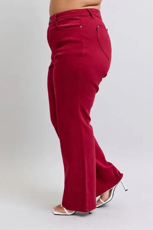 88917   Scarlett Hi-Rise Heart Shaped Back Pockets 90's Straight Judy Blue Jeans Product Image