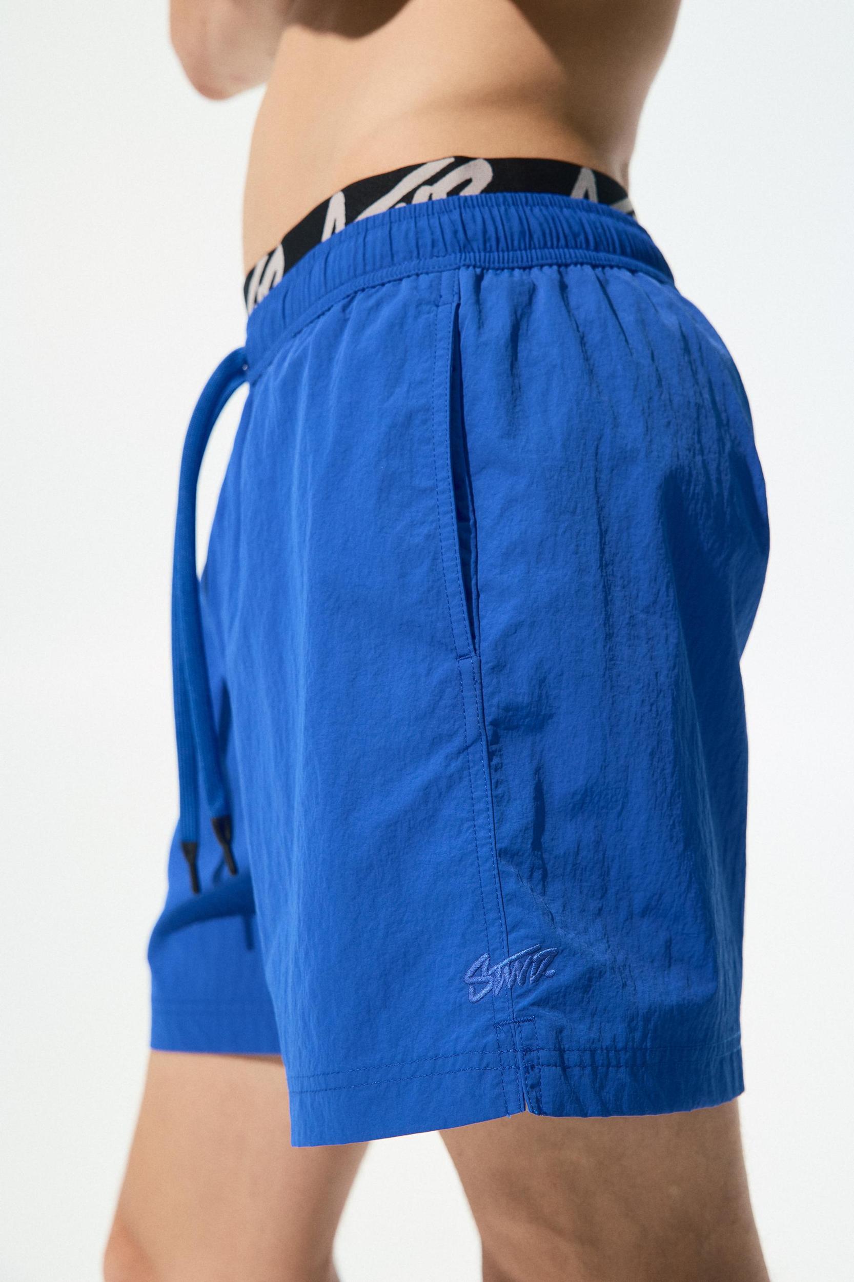 Board shorts with boxer waistband Product Image