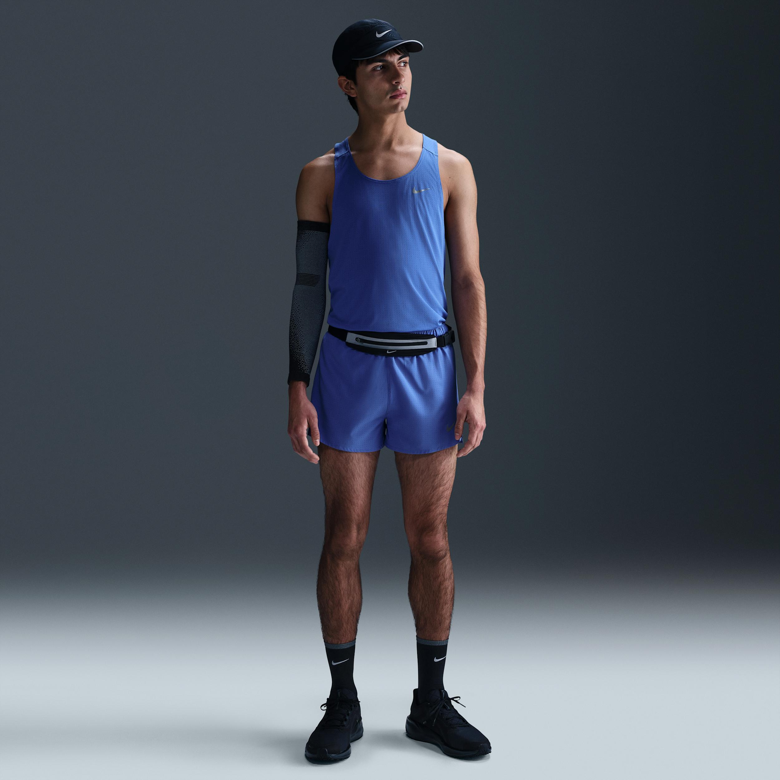 Nike Mens Fast Dri-FIT Running Singlet | FN4229-411 Product Image