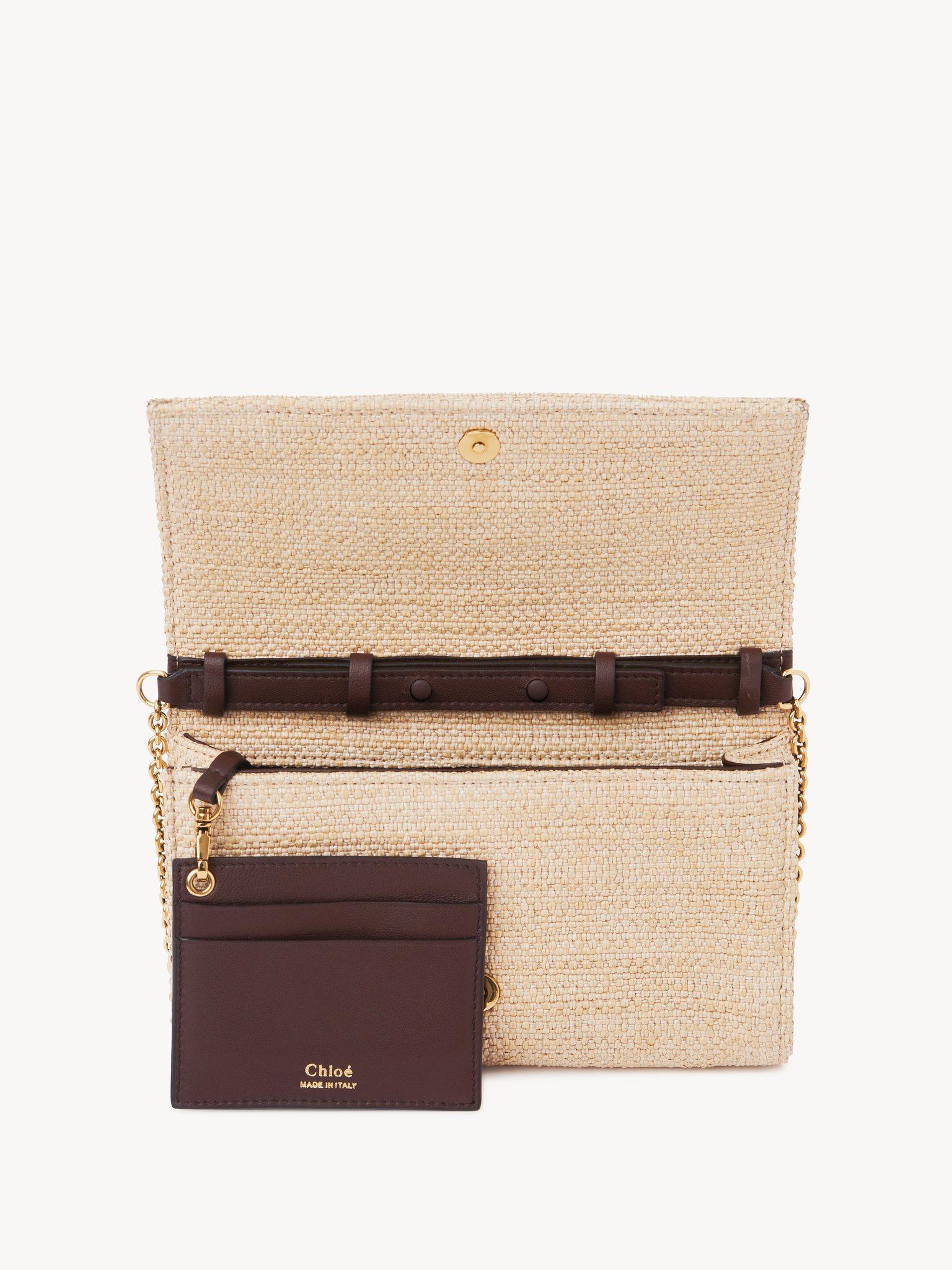 Chloé Iconic flap wallet on chain in raffia-effect fibers Product Image