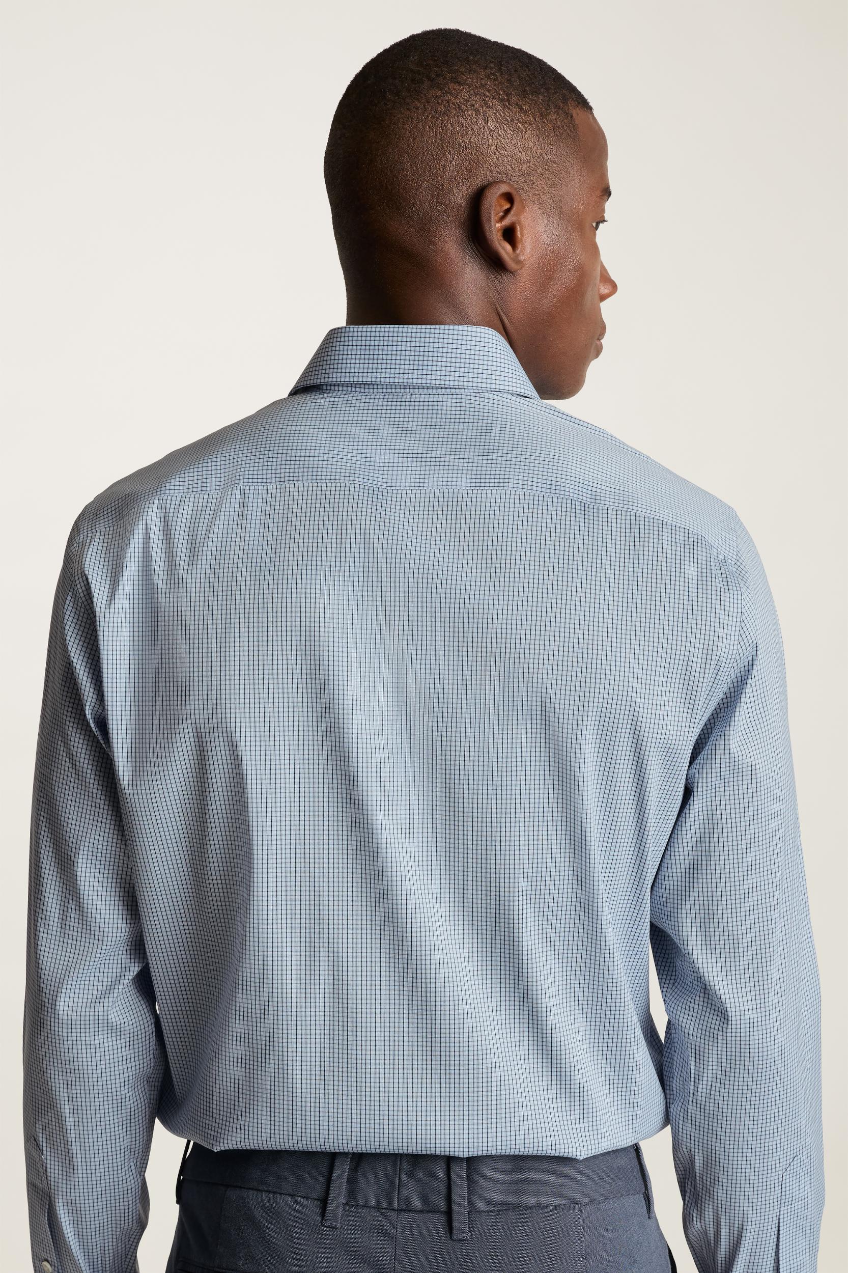 Jetsetter Stretch Dress Shirt Product Image