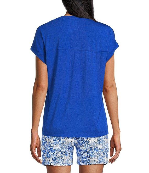 Tommy Bahama Kauai Solid Stretch Jersey V-Neck Short Sleeves Relaxed Fit T-Shirt Product Image