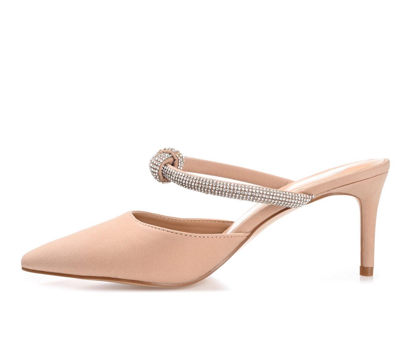 Women's Journee Collection Lunna Pumps Product Image