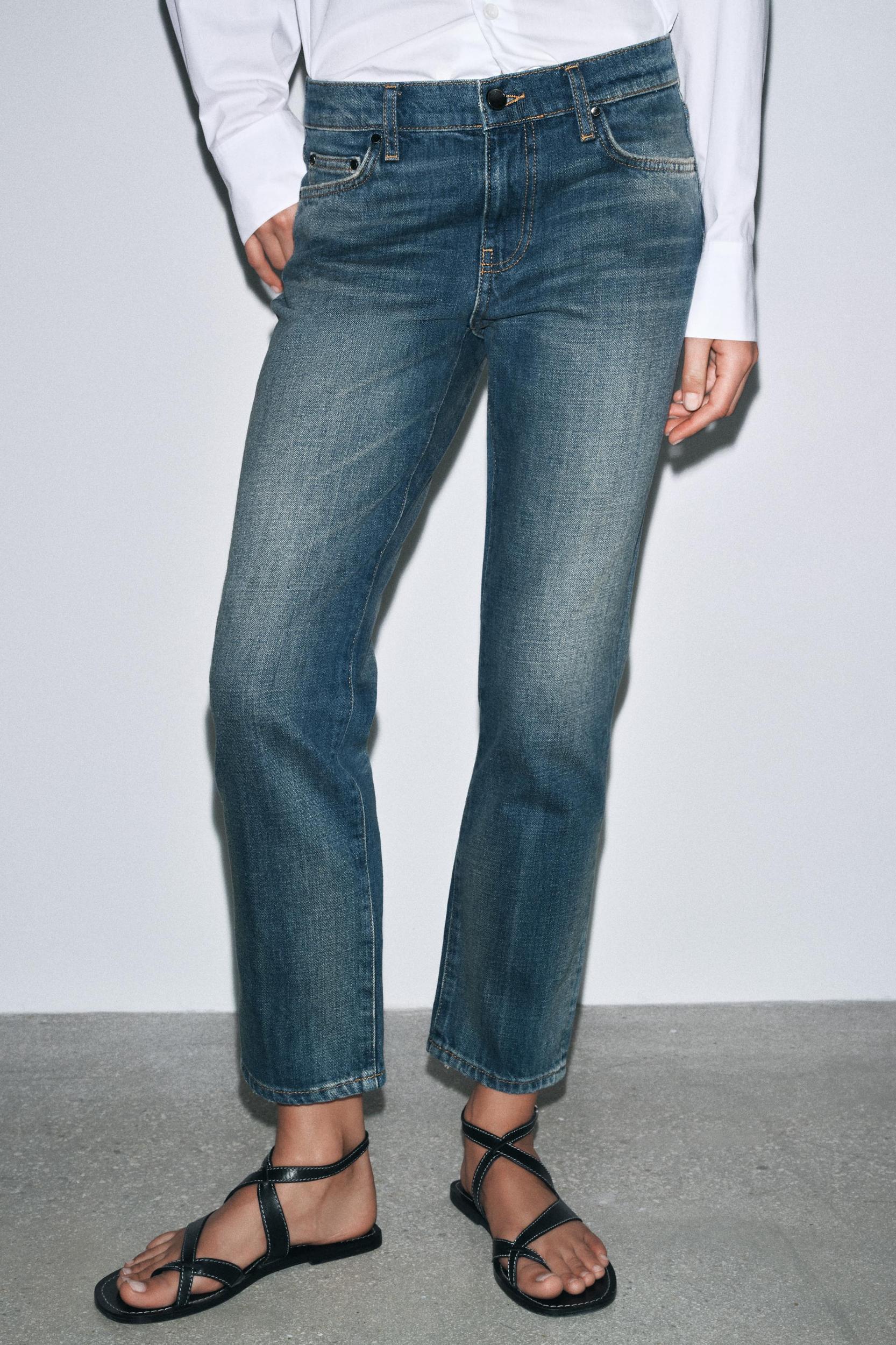 ZW COLLECTION LOW RISE STRAIGHT CROPPED JEANS Product Image