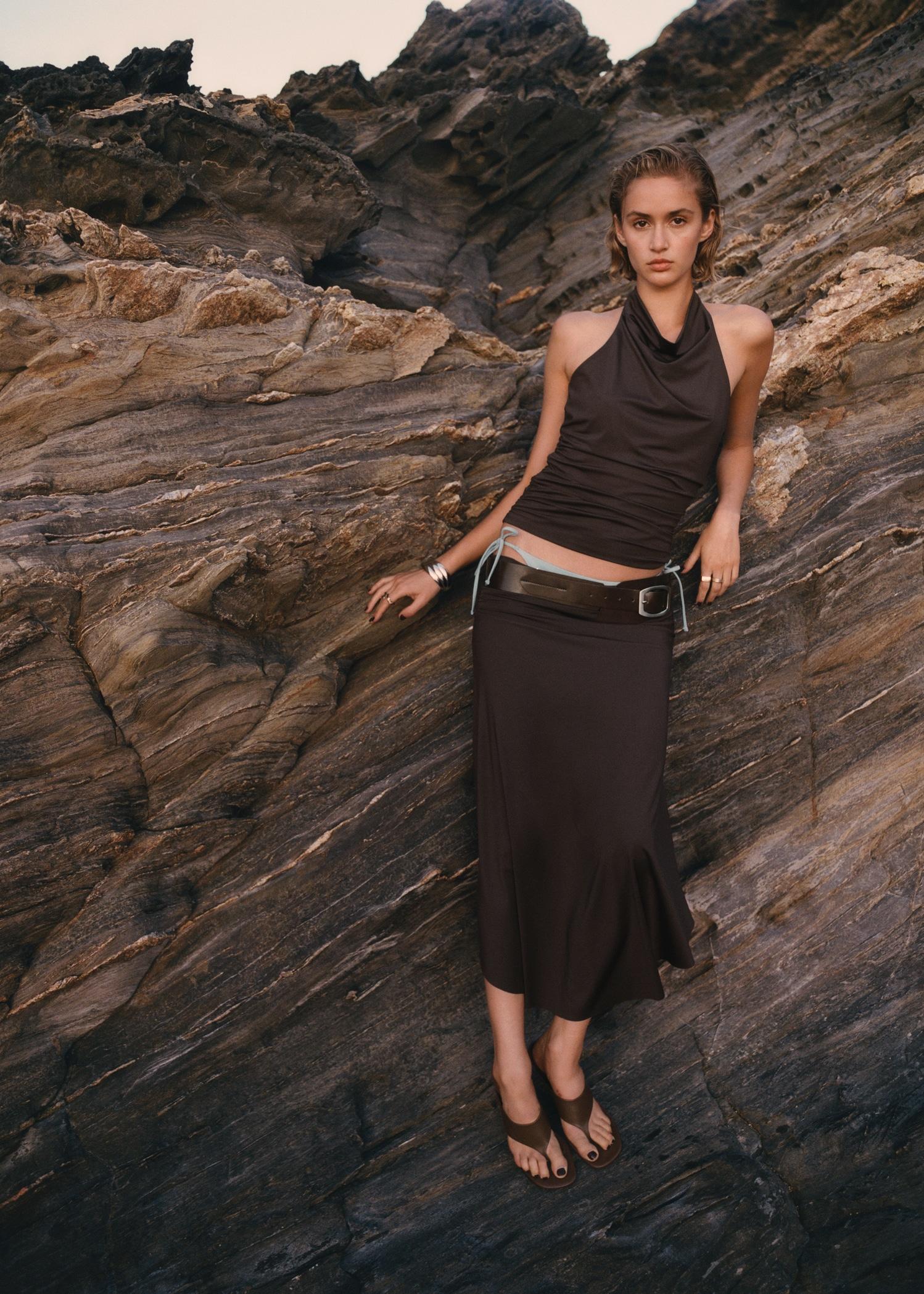 Draped midi skirt - Women | MANGO USA Product Image