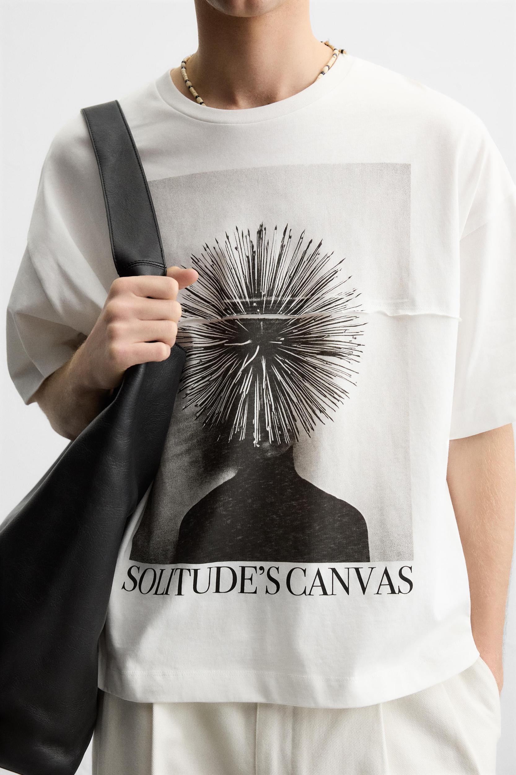 PRINTED PHOTOGRAPH T-SHIRT Product Image
