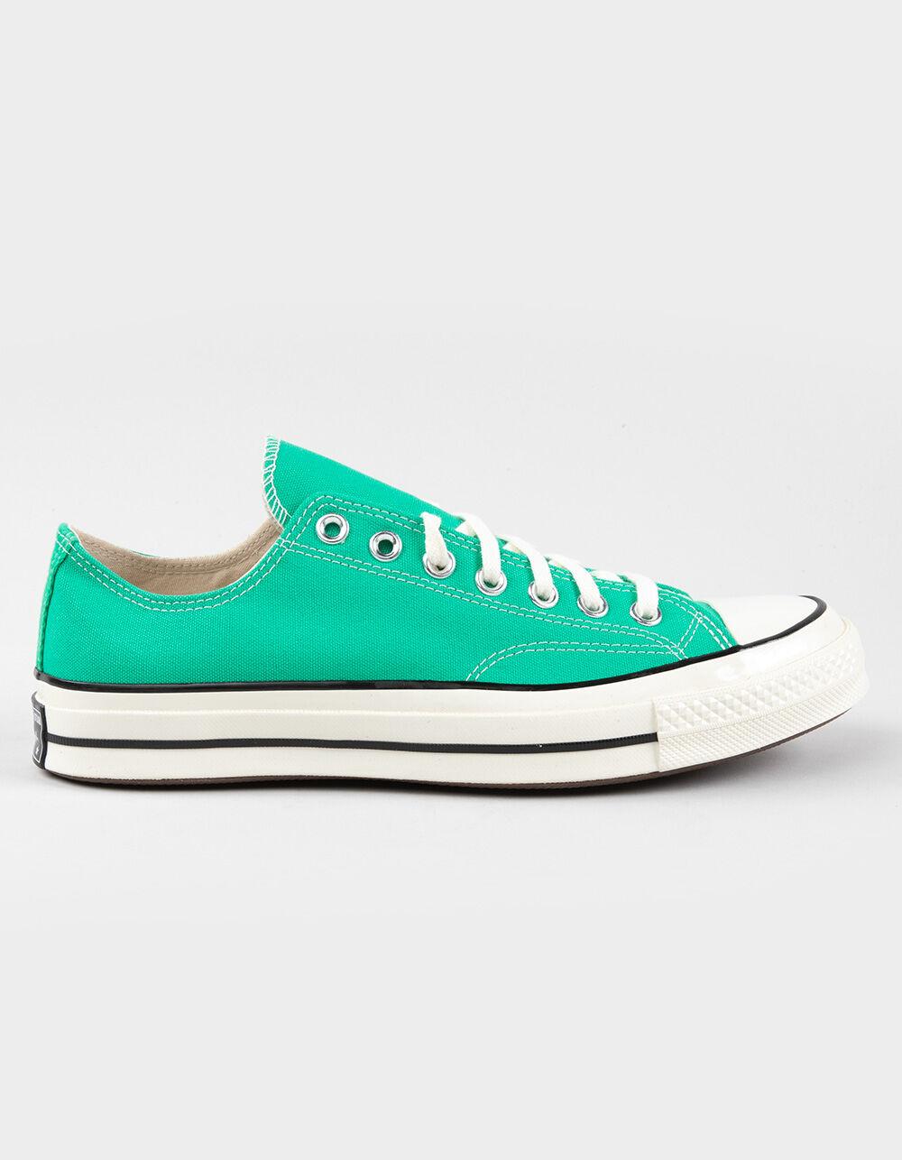 CONVERSE Chuck 70 Low Top Canvas Shoes - GREEN Product Image