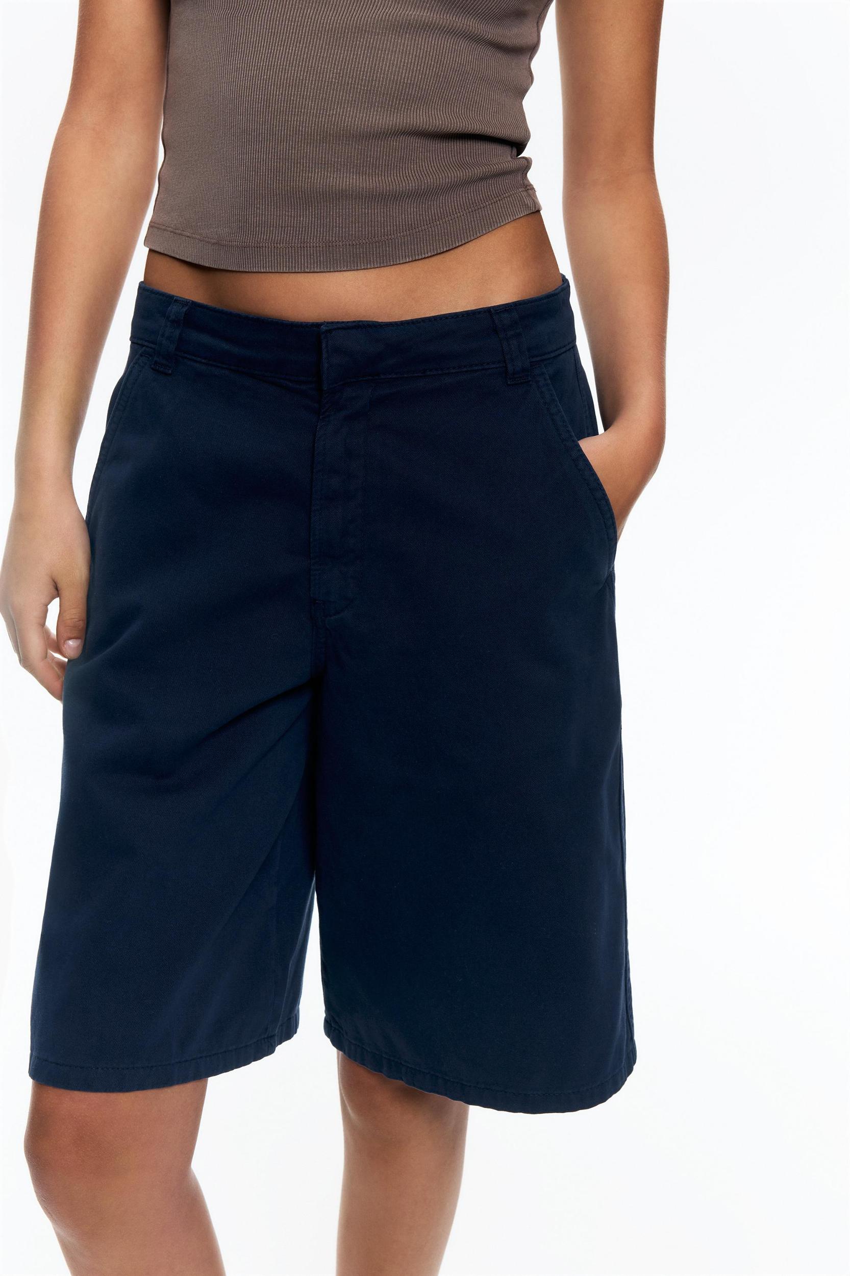 Chino Bermuda shorts Product Image