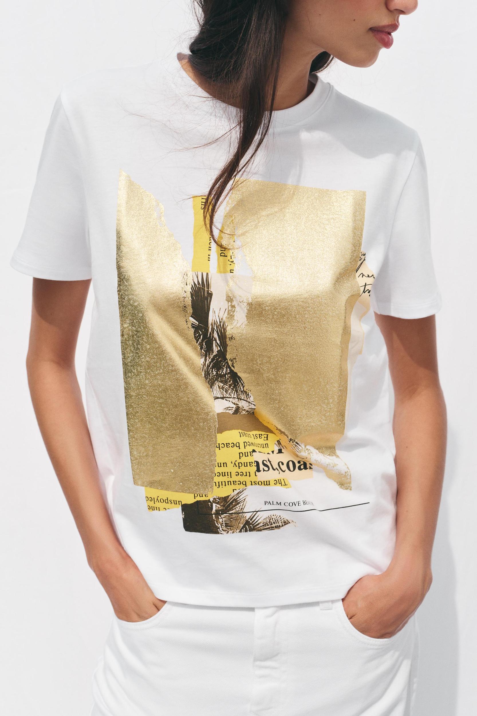 METALLIC PRINT T-SHIRT Product Image