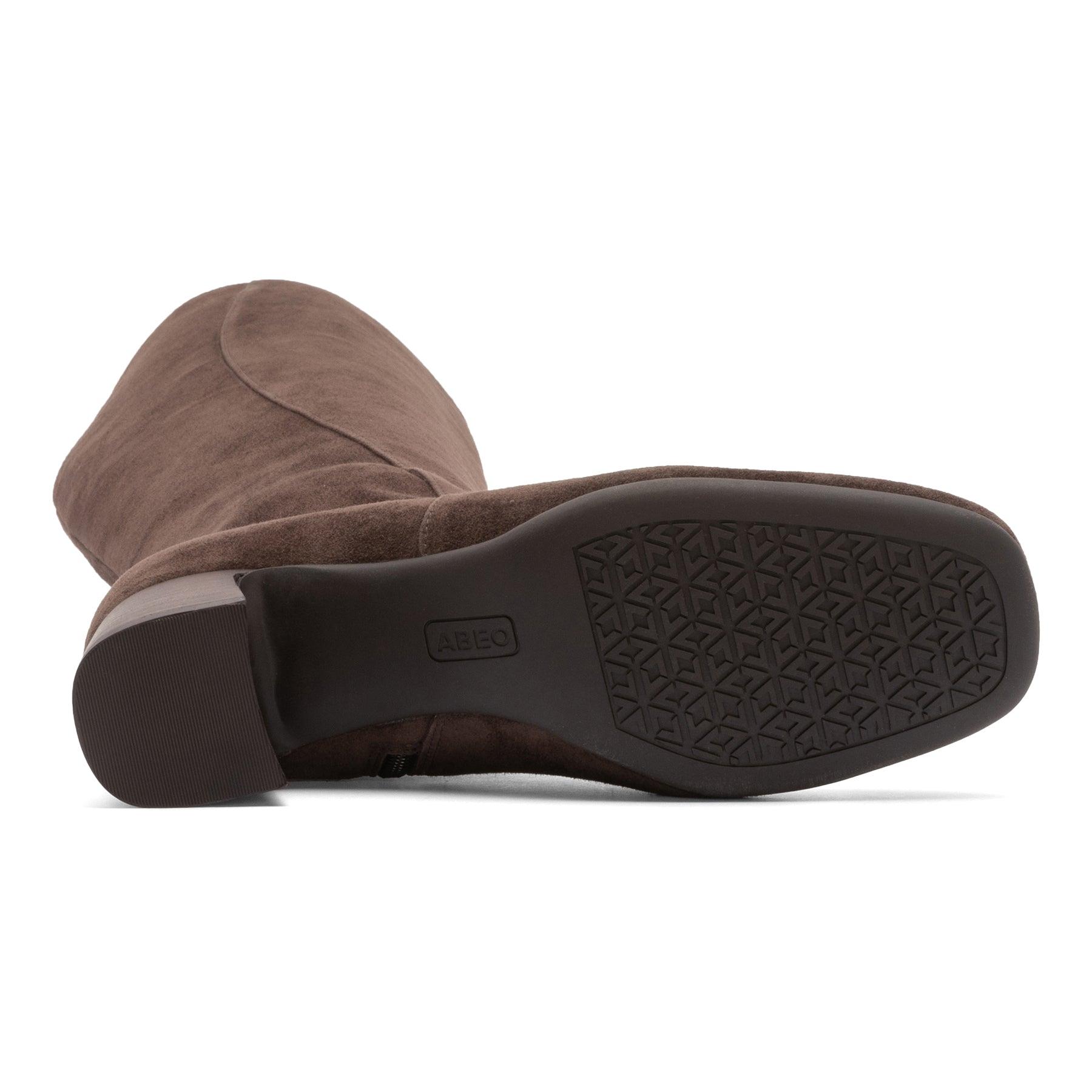 Passage Tall Metatarsal Female Product Image