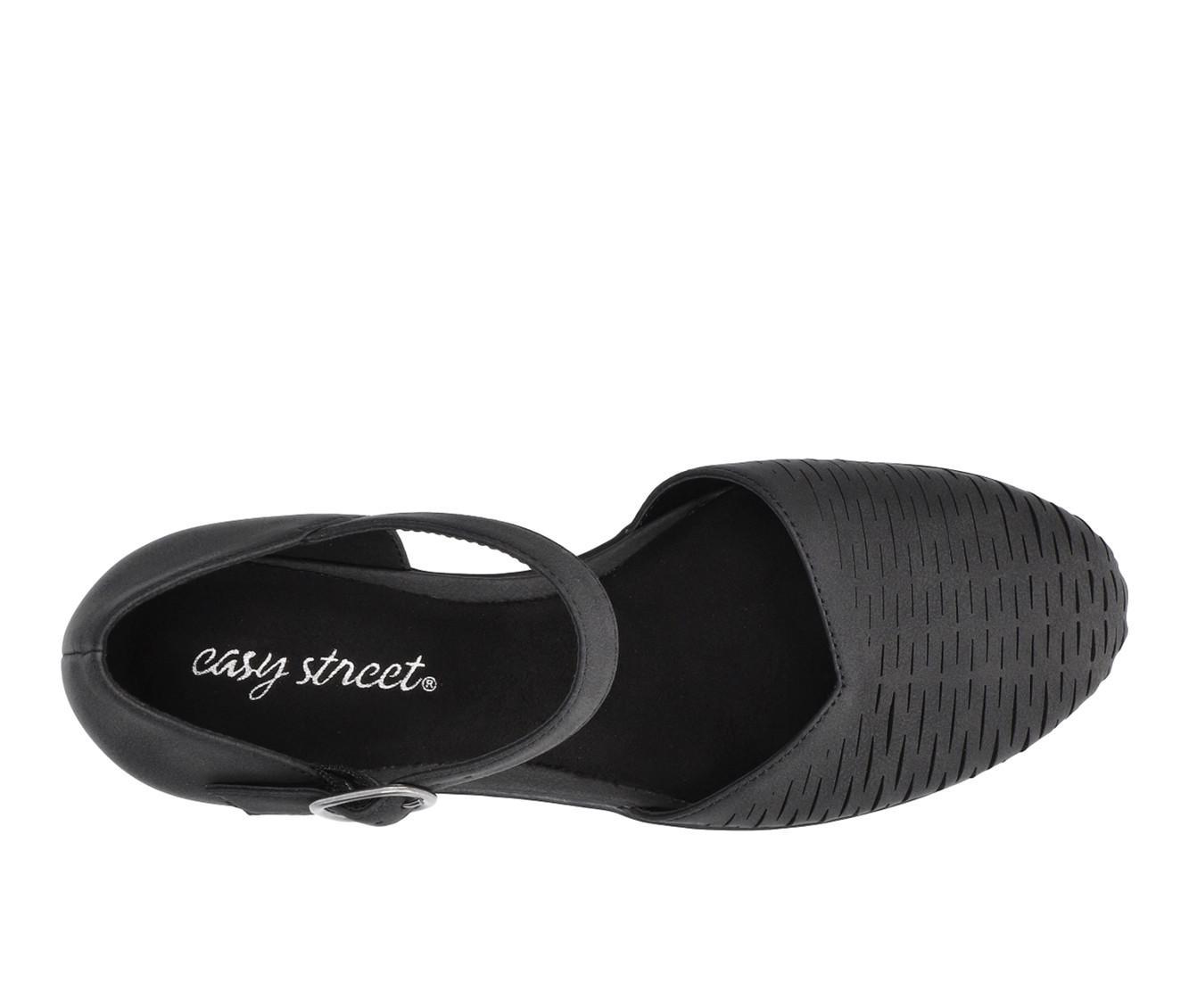 Women's Easy Street Justina Pumps Product Image