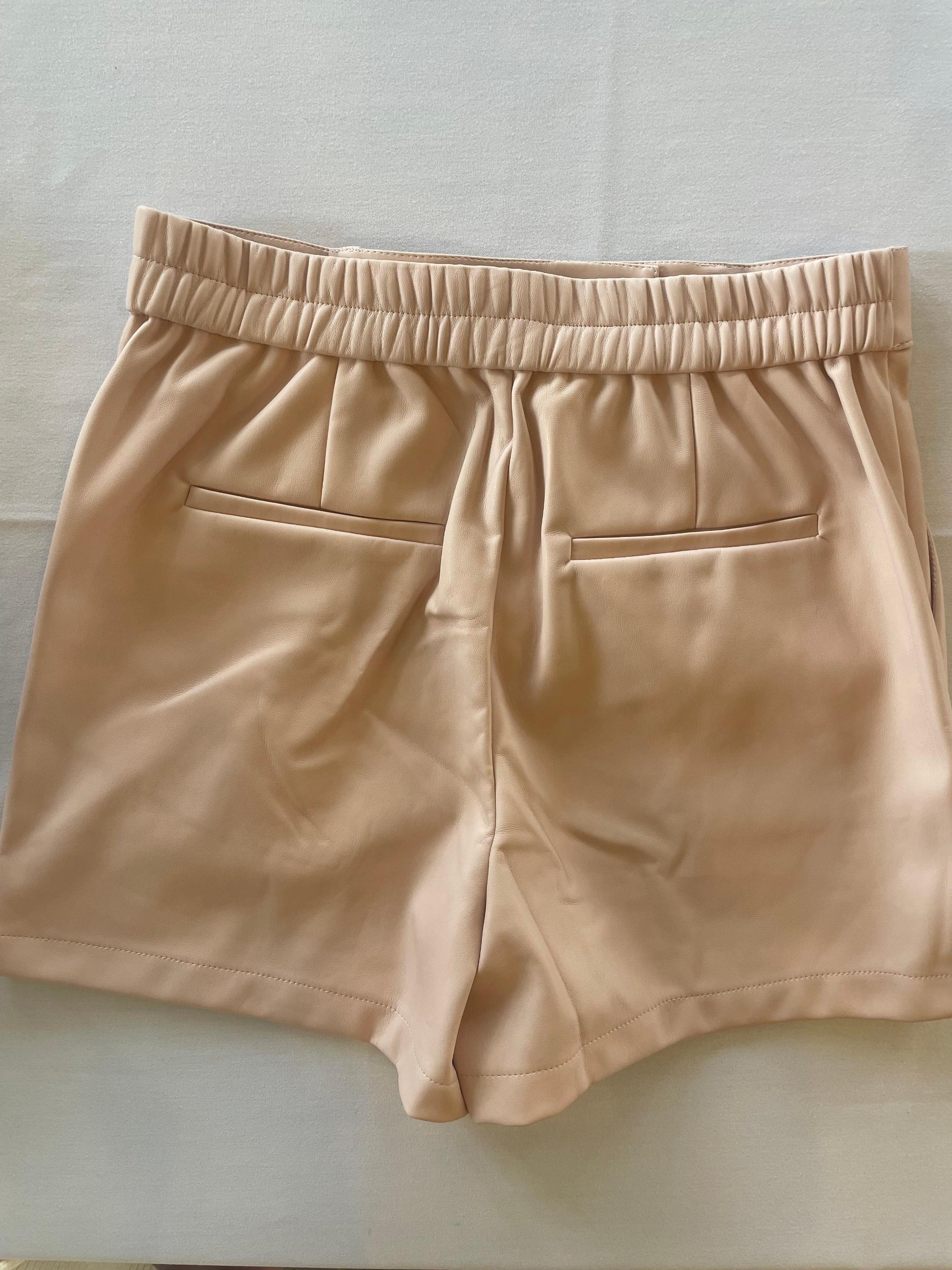 Imelda Shorts Product Image