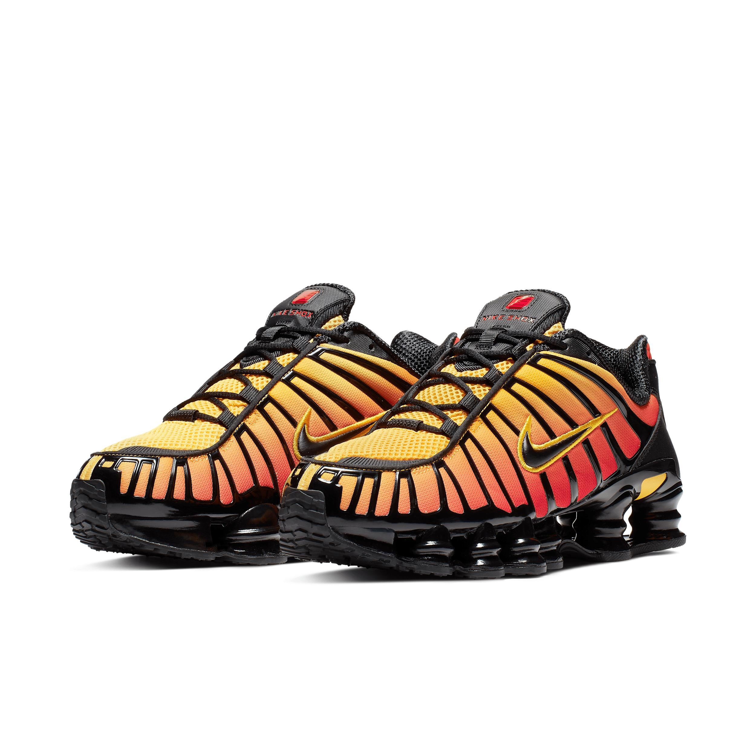 Mens Nike Shox TL Casual Shoes Product Image