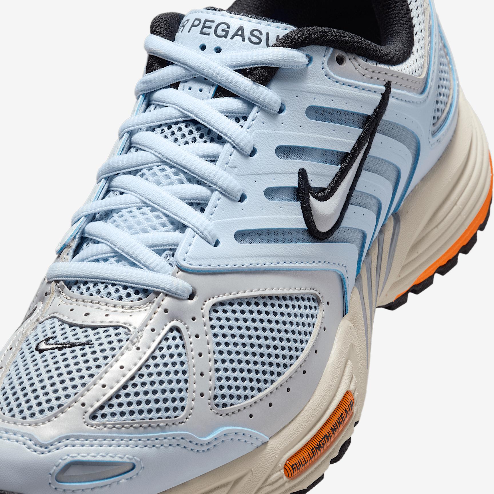 Nike Women's Air Pegasus 2005 Shoes Product Image