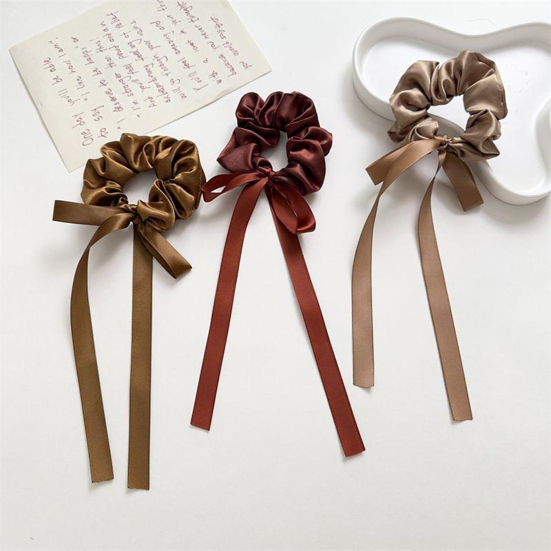 Ribbon Scrunchie Product Image