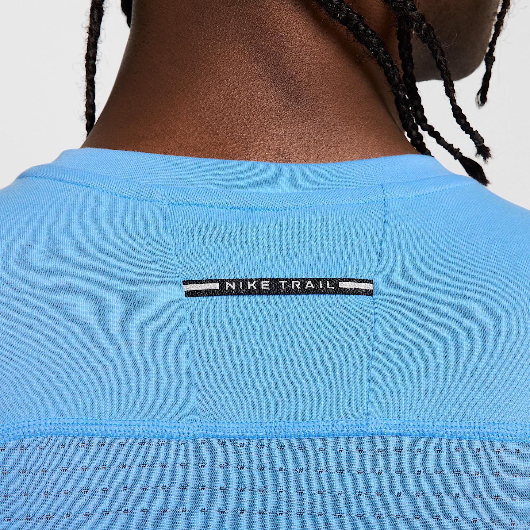 Nike Solar Chase Men's Dri-FIT ADV Short-Sleeve Running Top Product Image