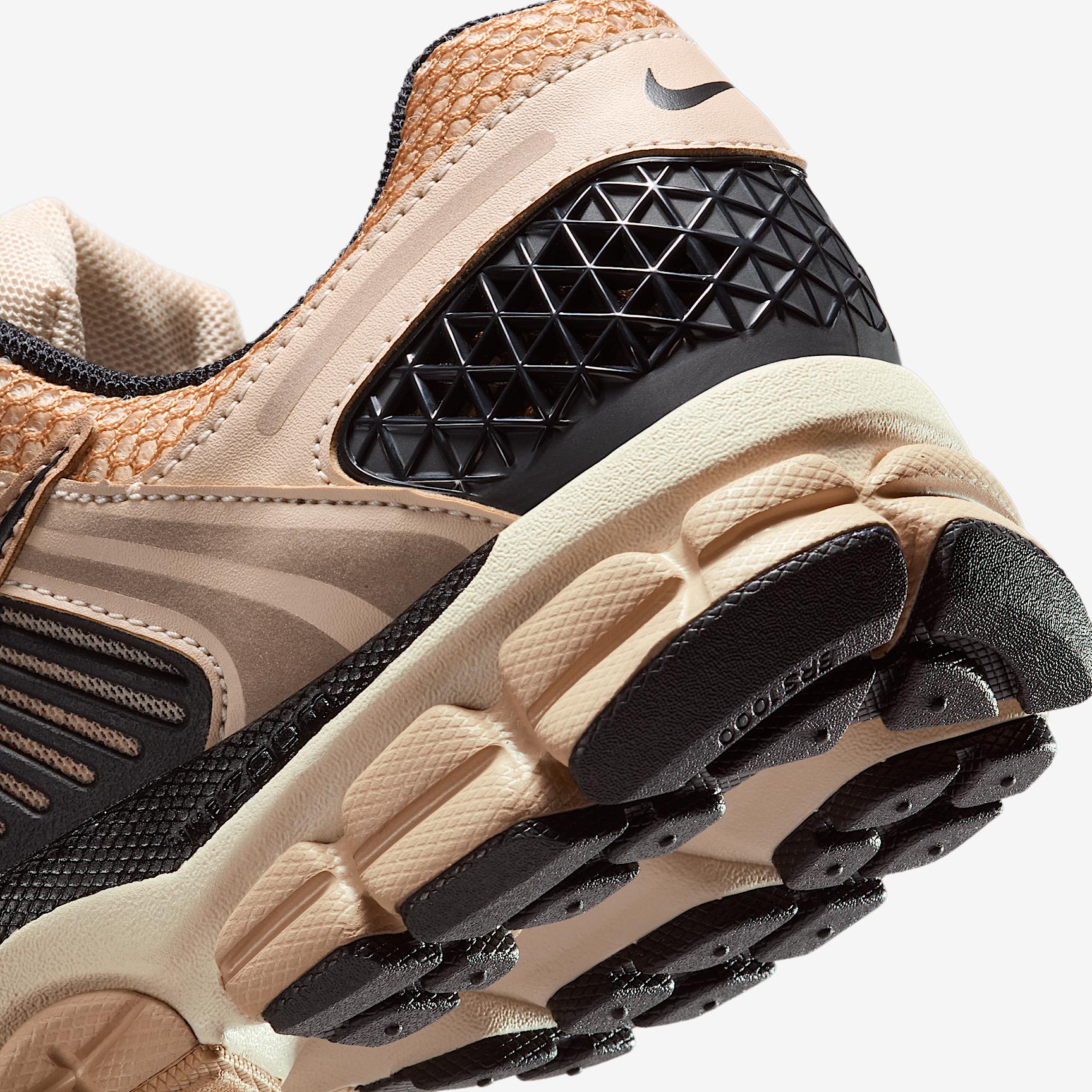 Nike Womens Nike Zoom Vomero 5 News - Womens Running Shoes Product Image