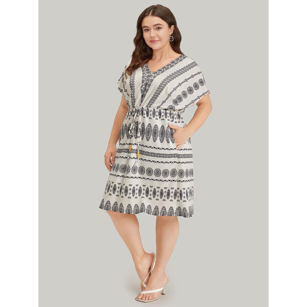 Plus Size Boho Print V Neck Dolman Sleeve Drawstring Dress White Women Vacation Elastic Waist V-neck Short sleeve Curvy Knee Dress BloomChic 28/5X Product Image