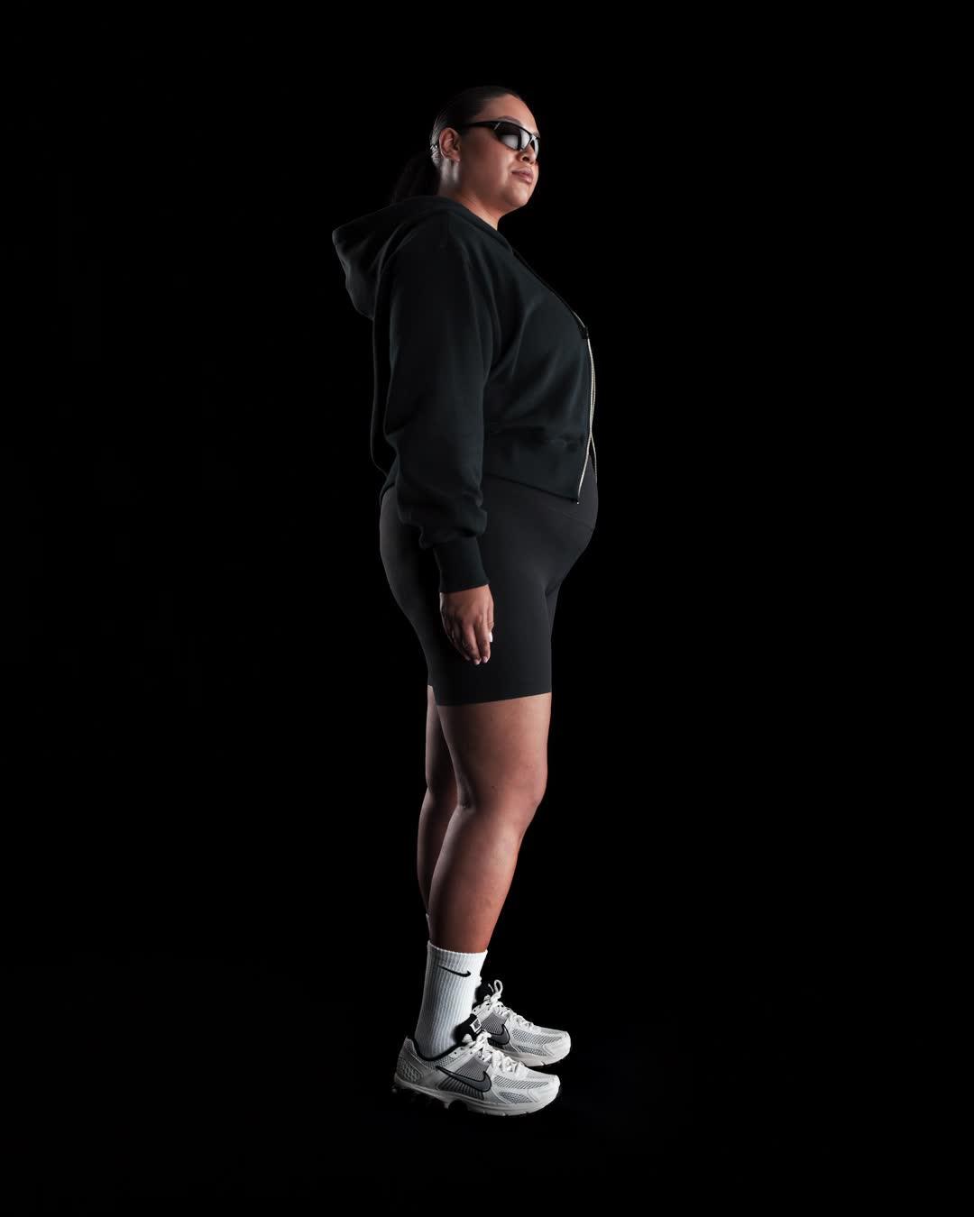 Nike Sportswear Phoenix Fleece Women's Loose Cropped Full-Zip Hoodie (Plus Size) Product Image