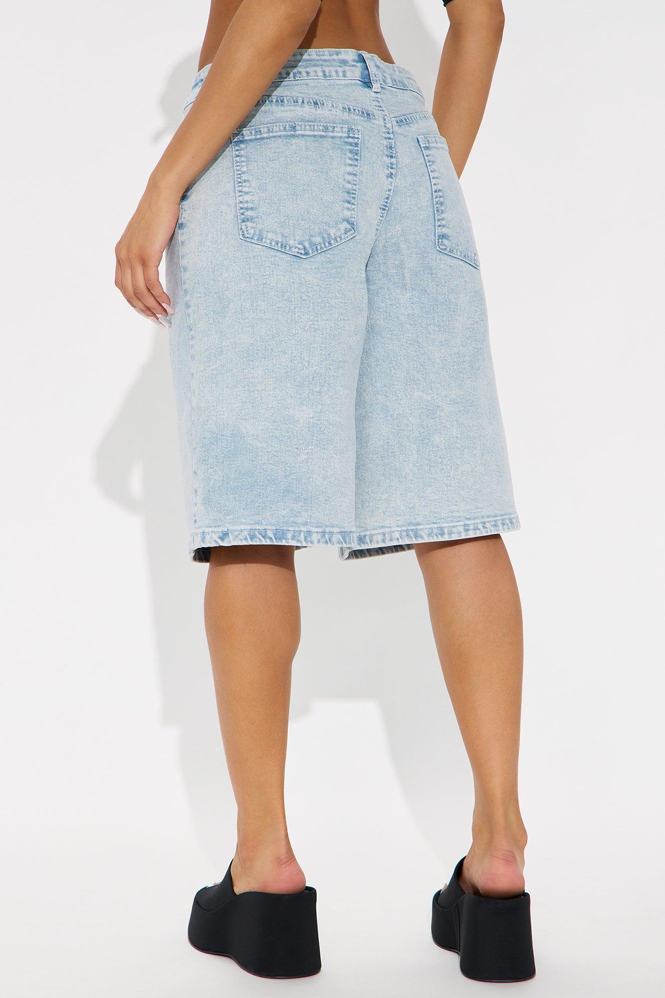 Surrey Low Rise  Denim Jort - Light Wash Product Image