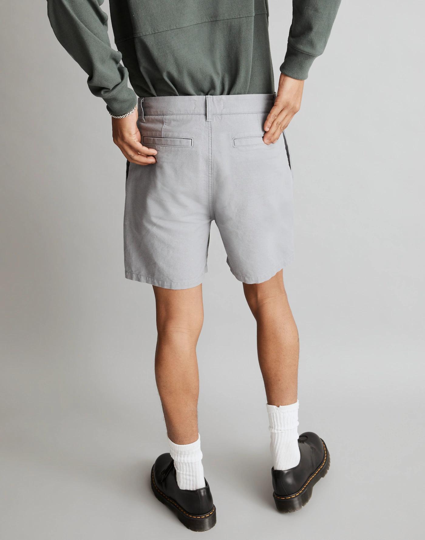 Pleated Cotton-Linen Shorts Product Image