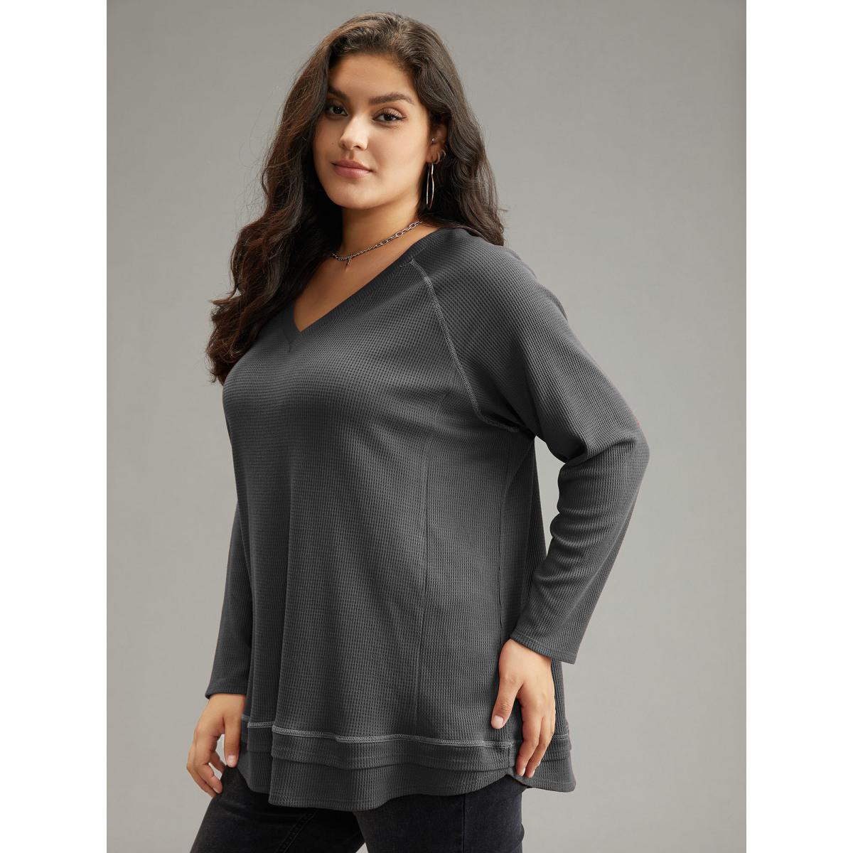 Plus Size Plain Textured Stitch Raglan Sleeve Sweatshirt Women DarkGray Casual Plain V-neck Everyday Sweatshirts BloomChic 10/M Product Image