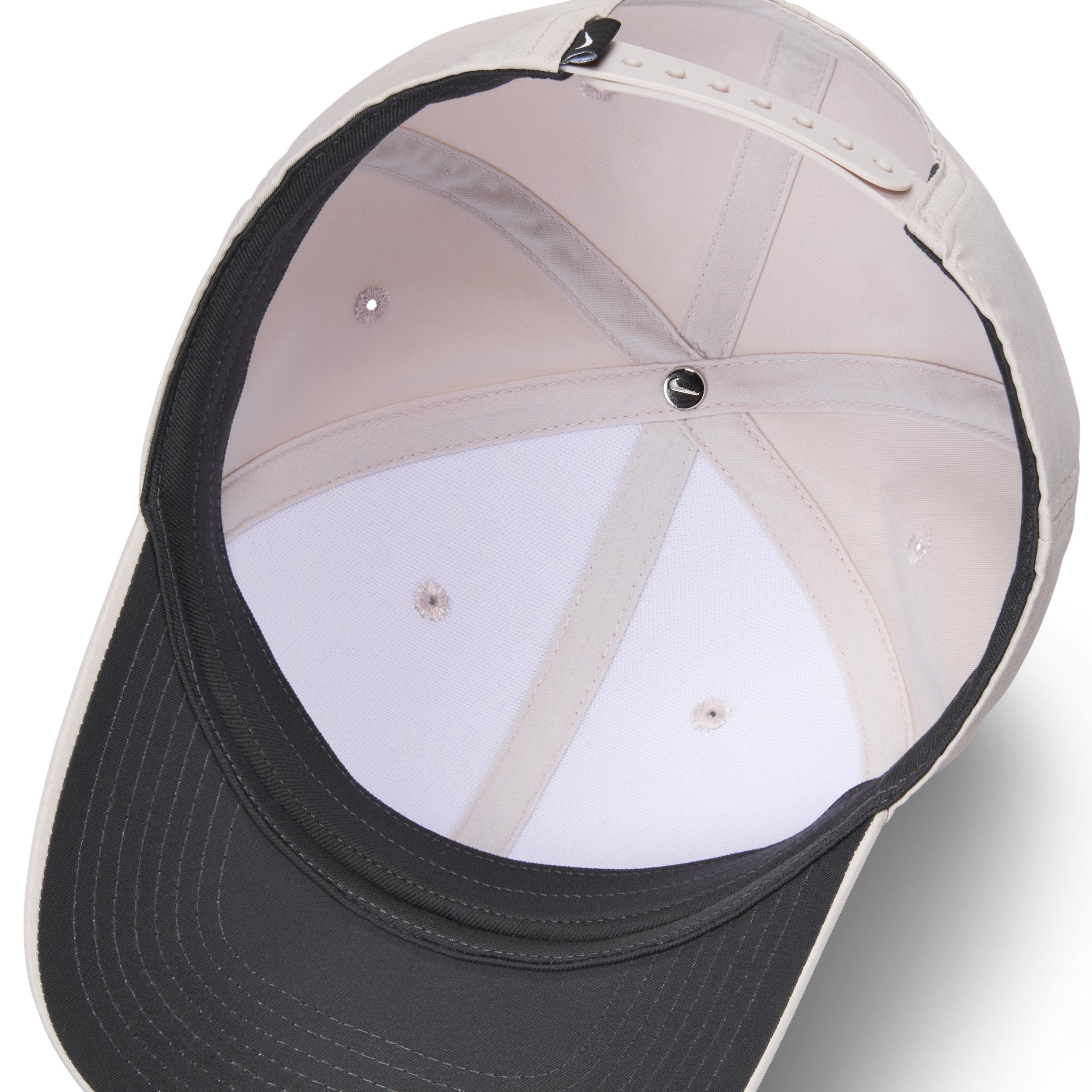 Nike Dri-FIT Rise Structured Snapback Cap Product Image