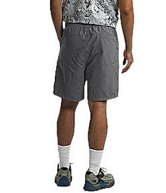 The North Face Action 2.0 Solid 7#double; Inseam Shorts Product Image