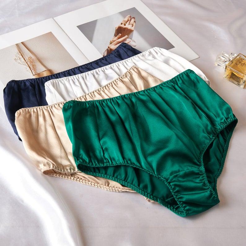 Emerald Green Pure Mulberry Silk French Cut Panties | High Waist | 22 Momme | Float Collection Product Image