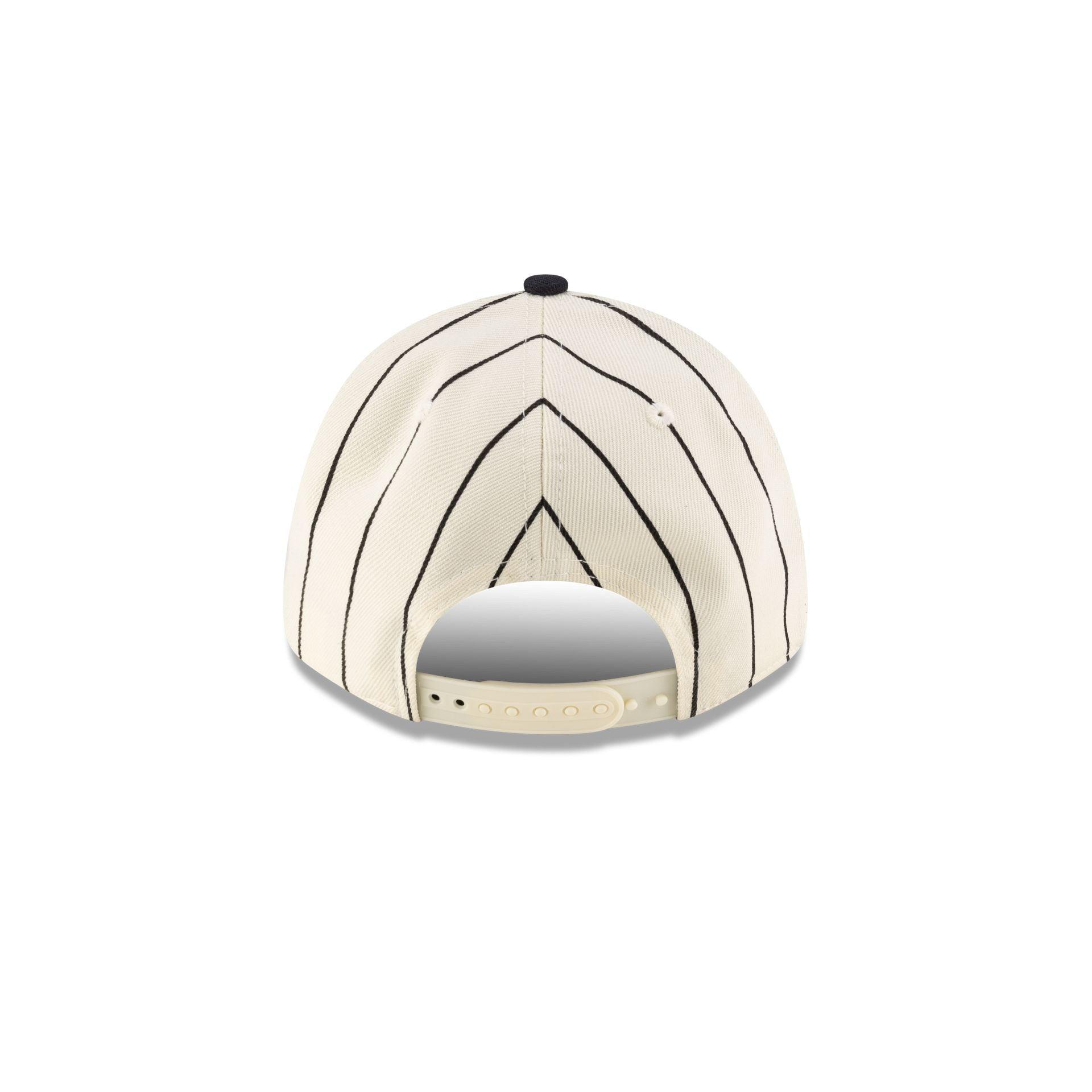 Rayados Retro Pinstripe 9FORTY Snapback Hat Male Product Image