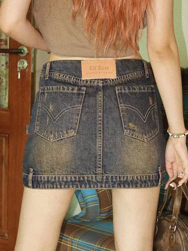 Distressed Buckle Zipper Decor Mini Skirt Product Image