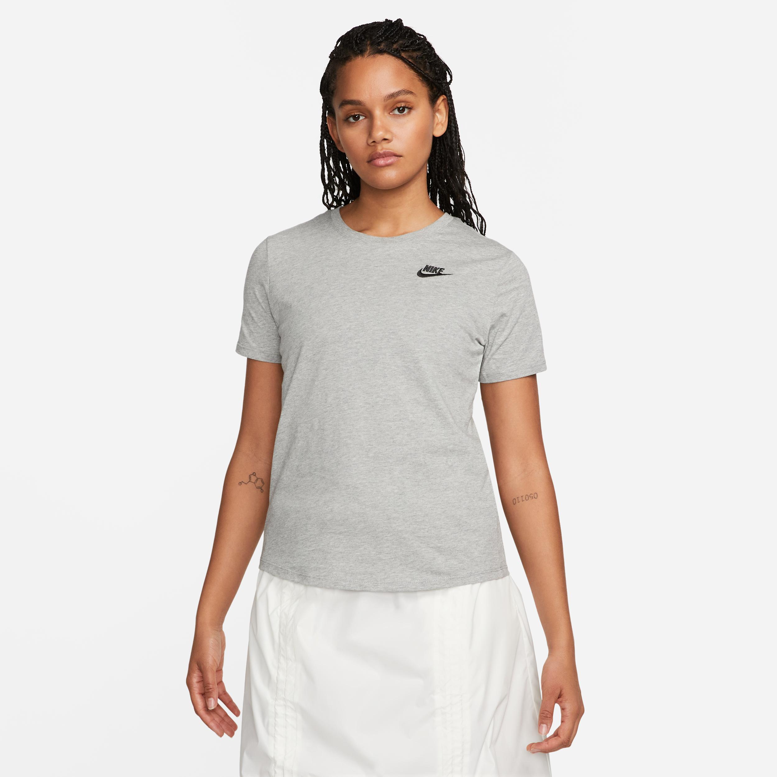 Women's Nike Sportswear Club Essentials Tee,  Product Image