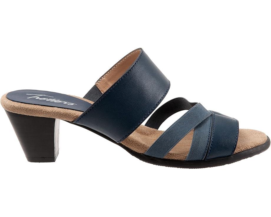 Women's Trotters Maxine Product Image