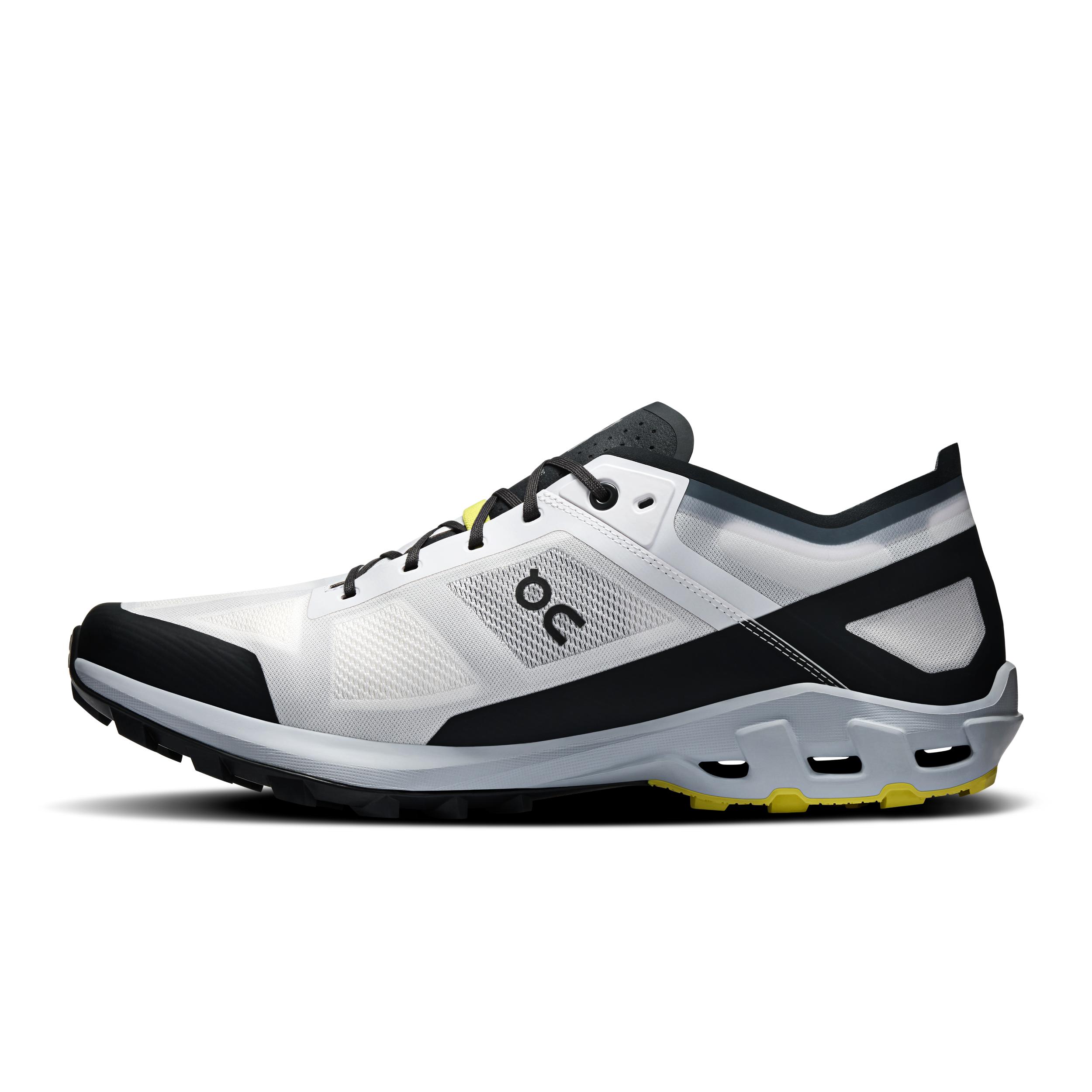 The Cloudventure Peak 3: Our fastest trail racing shoe Product Image