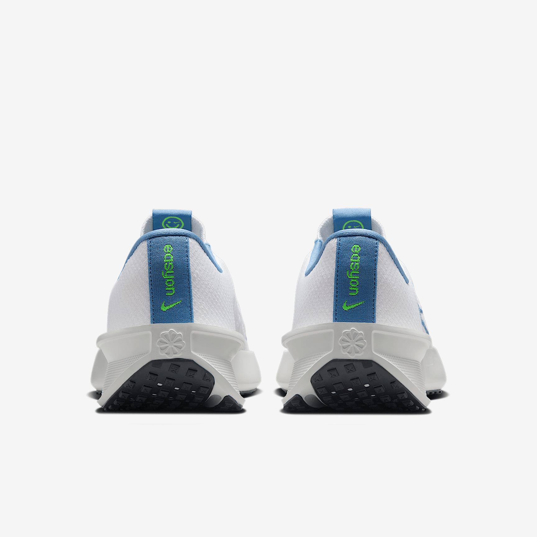 Nike Women's Interact Run EasyOn Road Running Shoes Product Image