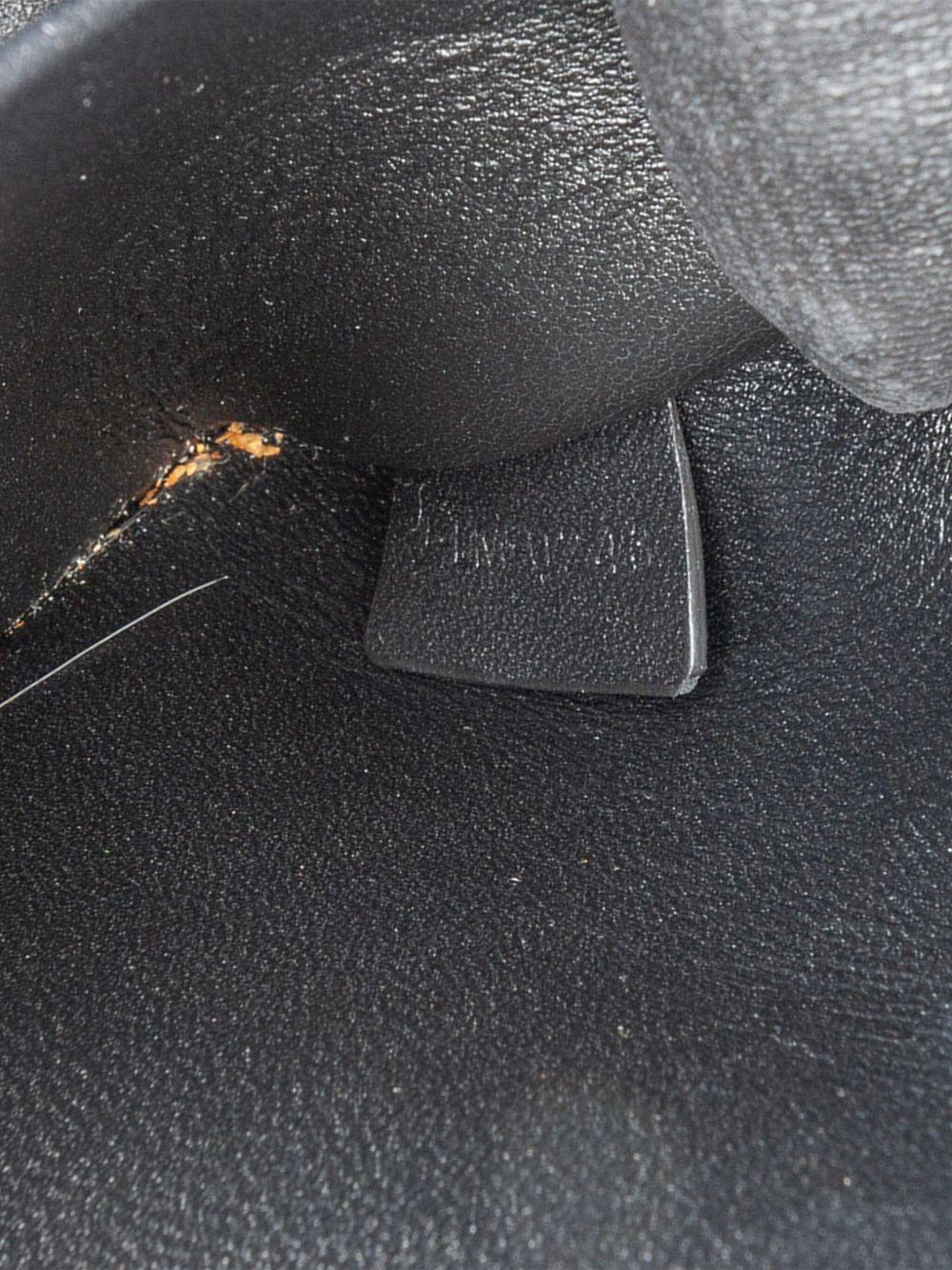 2023 Shiny Calfskin Triomphe Claude Chain shoulder bag Product Image