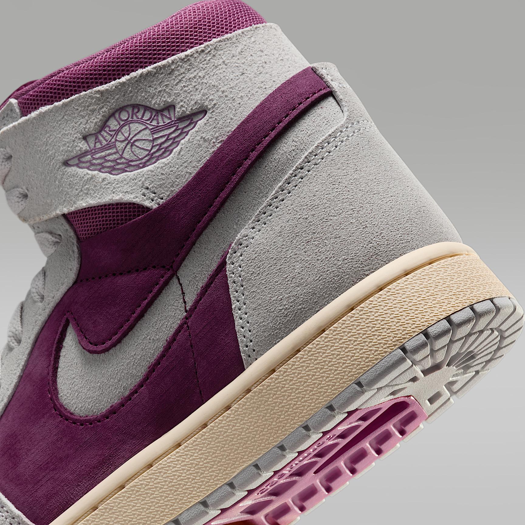 Air Jordan 1 Zoom CMFT 2 Women's Shoes Product Image